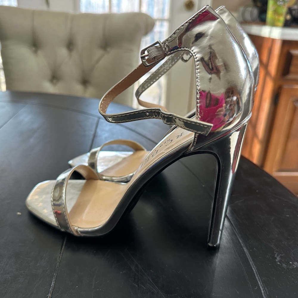 Marc Defang heels